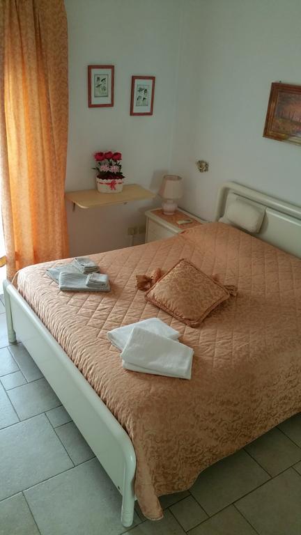 Bella Roma Domus Bed & Breakfast Room photo