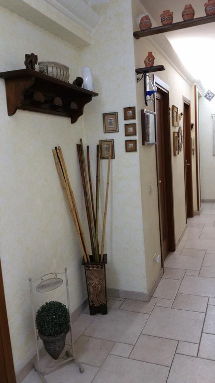 Bella Roma Domus Bed & Breakfast Exterior photo