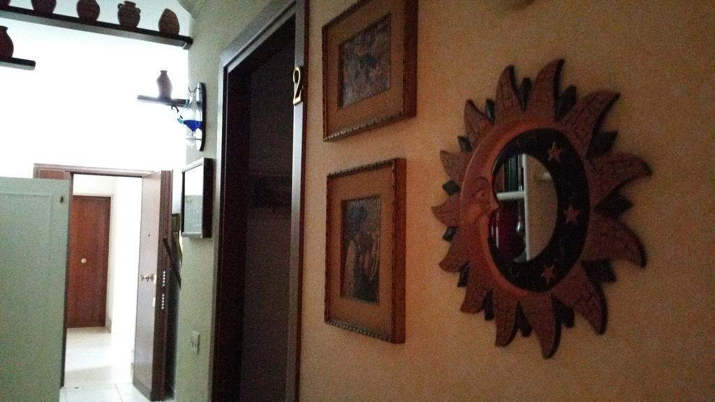 Bella Roma Domus Bed & Breakfast Exterior photo